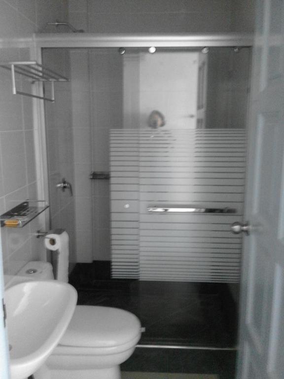 101 Hotel Miri Zimmer foto