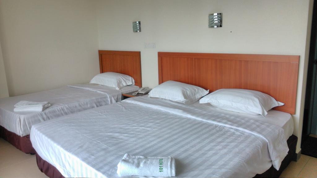 101 Hotel Miri Zimmer foto