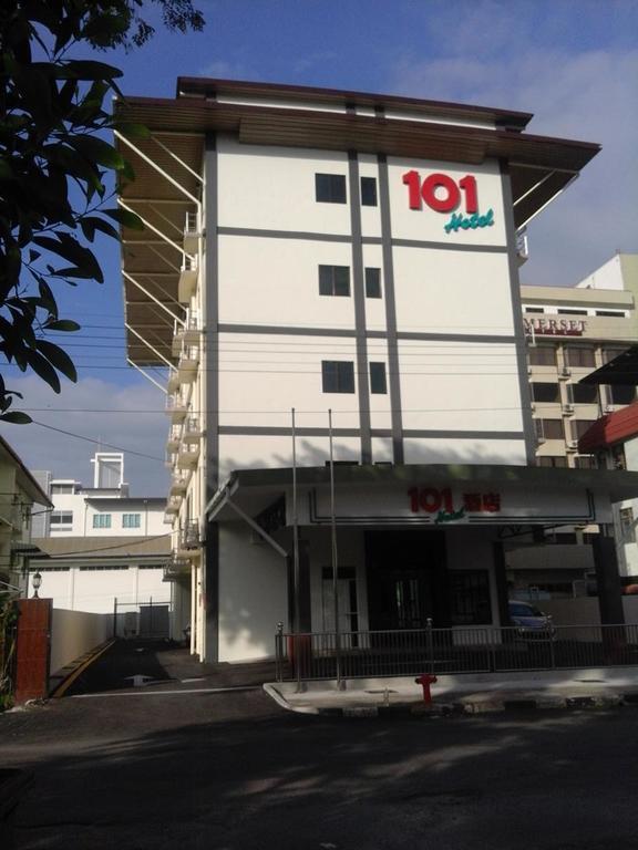 101 Hotel Miri Exterior foto